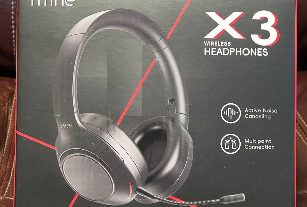 Fifine X3 bluetooth headphones in the box